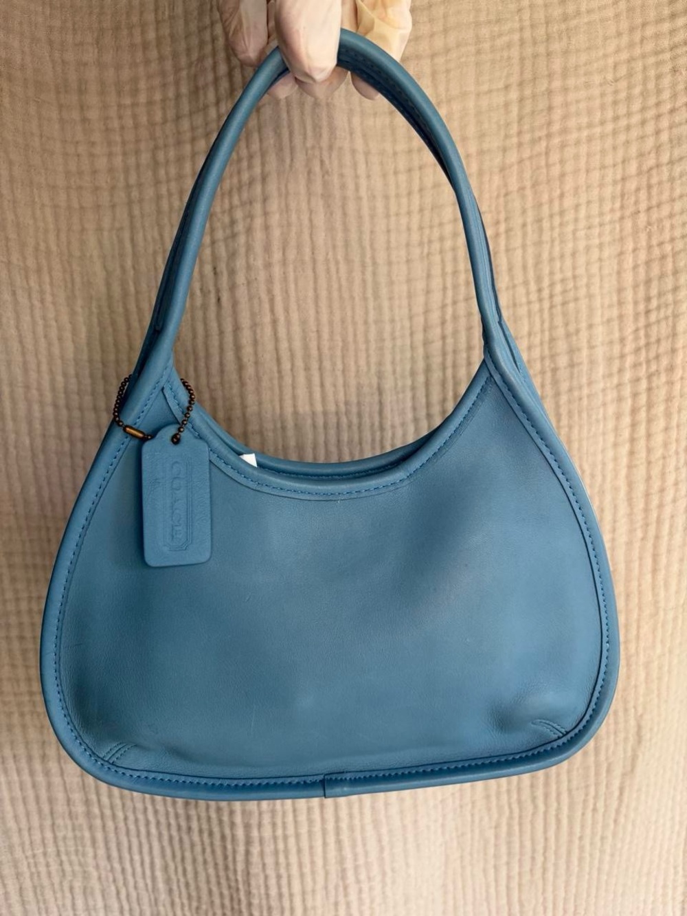 Rare vintage 97 Coach mini ego in glacier blue with COA